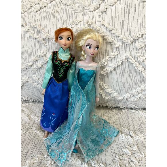 Disney Store Frozen Elsa and Anna Classic Dolls 12 Inches - Picture 1 of 8